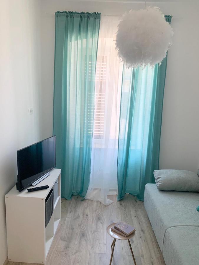 RA City Garden Suite Pula Exterior foto